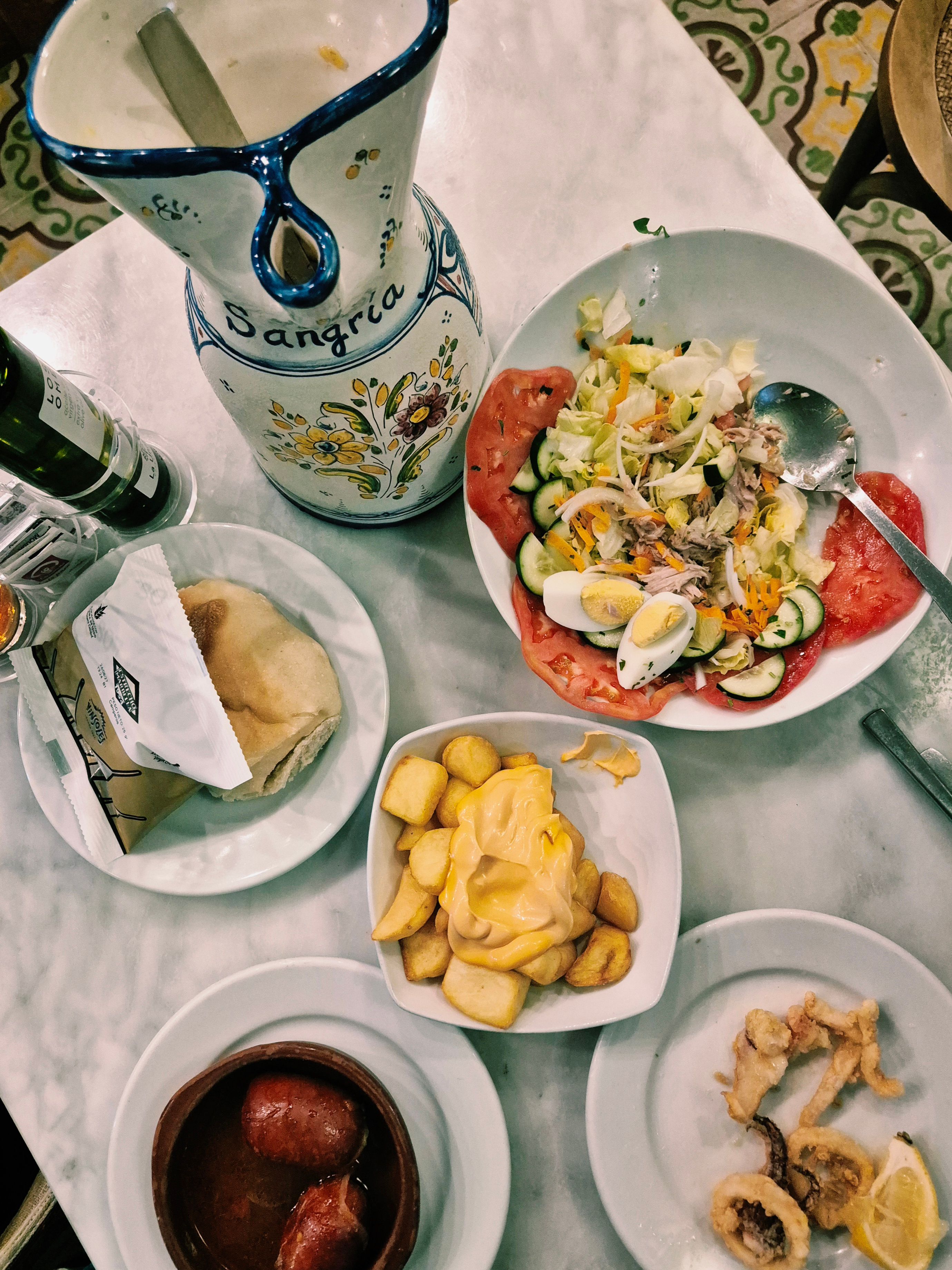 Lisbon: 3-Hour Private Tuk-Tuk Food & Wine Tasting Tour